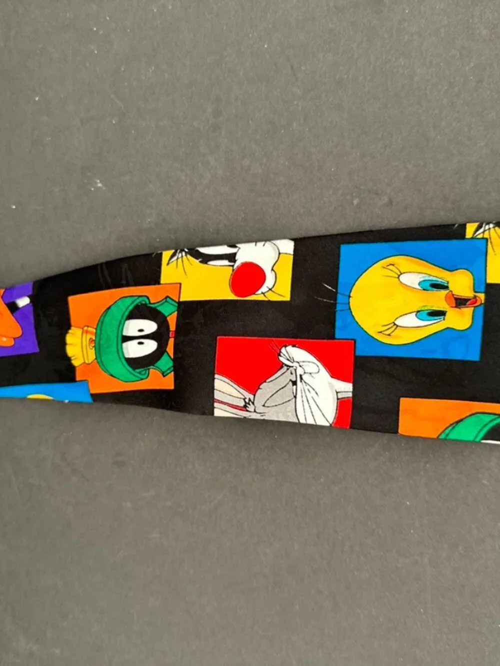 Looney Tunes Characters Colorblock Vintage Mens Tie